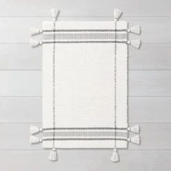 Simple Border Stripe With Corner Tassel Rug White/Gray - Hearth & Hand™ With Magnolia -Hearth and Hand With Magnolia Store GUEST b80f329f 3067 4fa2 b77d d3a9ab3c6304